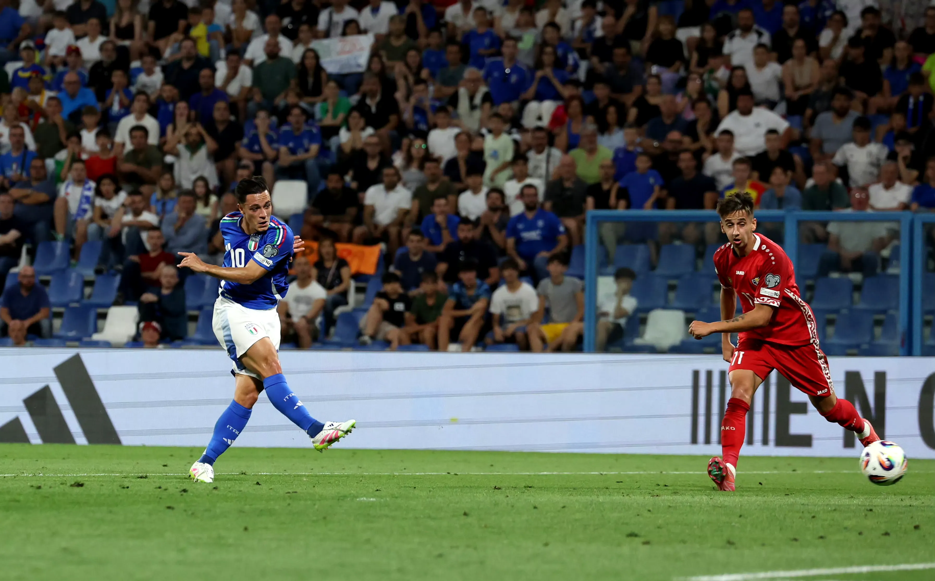 意大利主场-战胜威尔士，小组第一得手的简单介绍