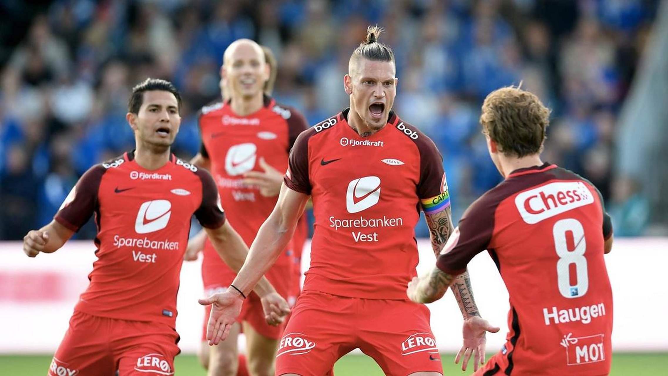 阿森纳击败伯恩茅斯，保持不败纪录