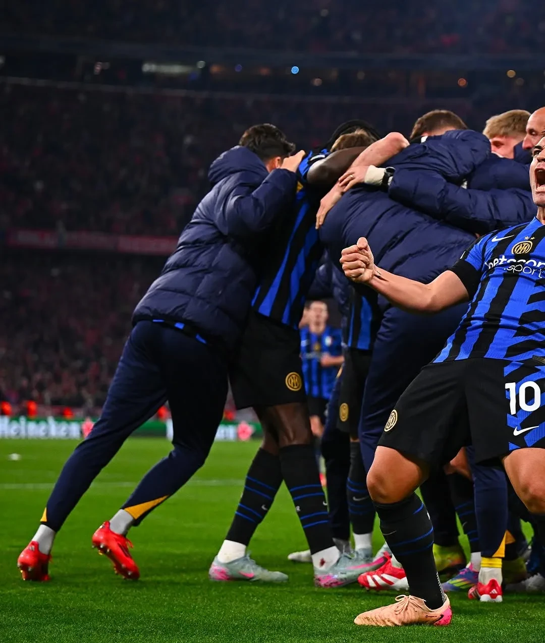 od体育入口-包含拜仁慕尼黑主场不敌汉诺威，遗憾告负遭遇三连败的词条