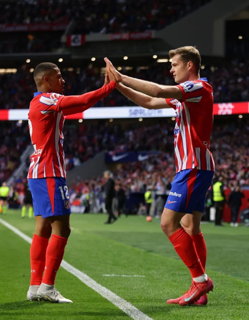 关于马竞主场1-0小胜皇家社会,苏亚雷斯继续为球队贡献进球的信息 关于马竞主场1-0小胜皇家社会,苏亚雷斯继续为球队贡献进球的信息