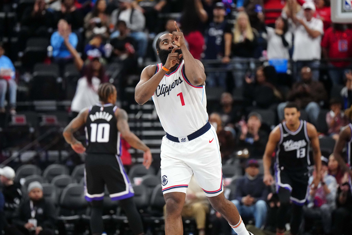 热火队主场大胜快船，取得双杀